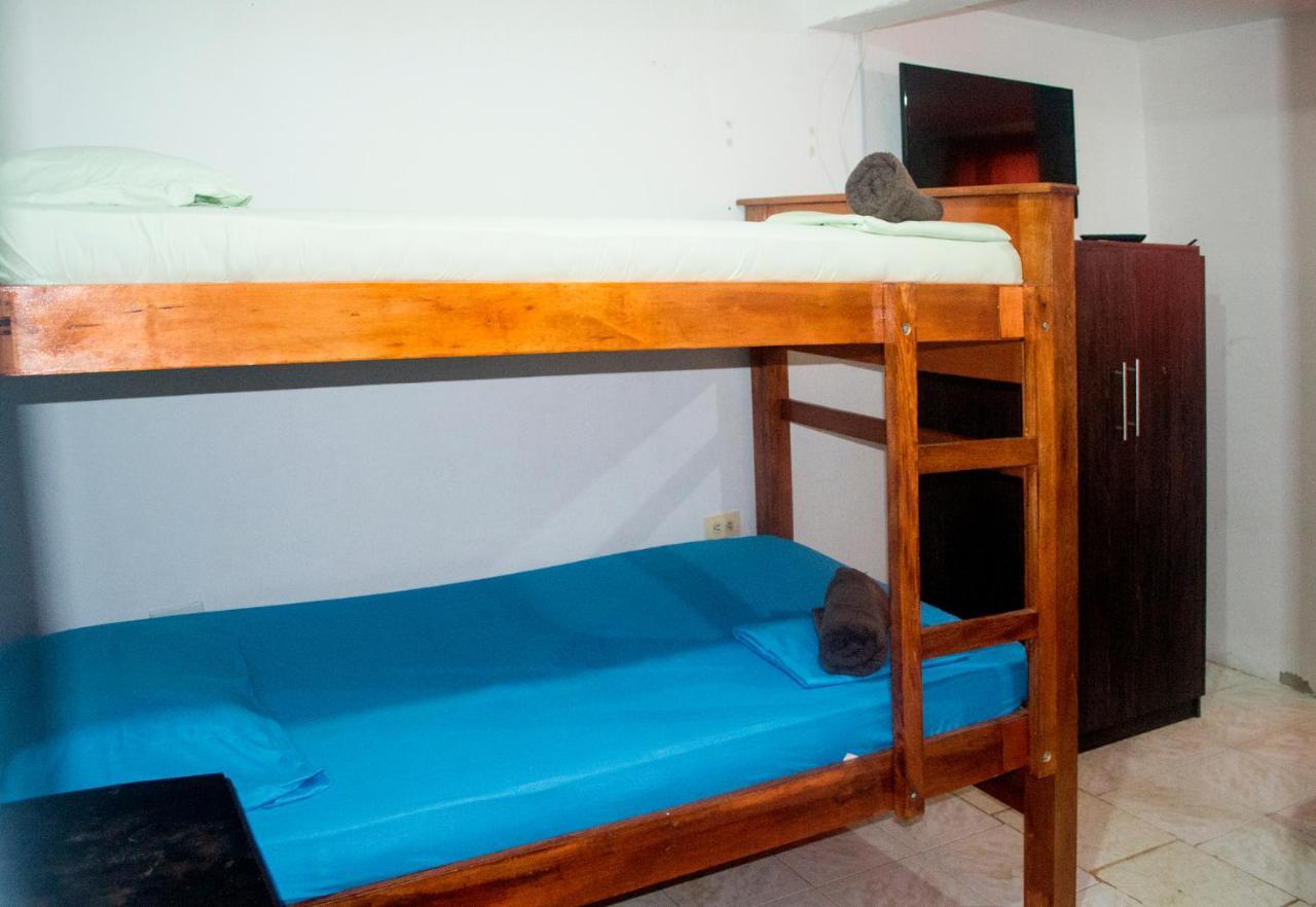 Ohana Lodging Hostel San Andres  Bagian luar foto